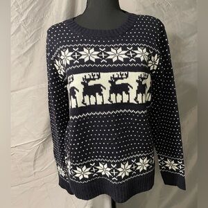 NWOT POL Navy and White Reindeer and Snowflake Patterned Holiday Sweater